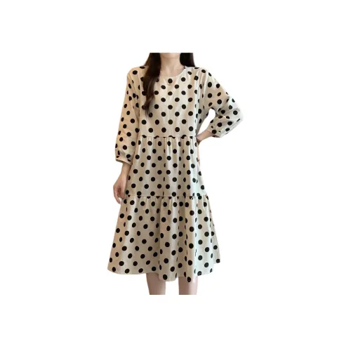 Kiki Clothing Boutique Длинное платье с длинными рукавами женское