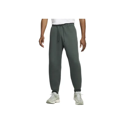 nike Tech Futura Повседневные брюки Мужские Винтажный зеленый Винтажный зеленый