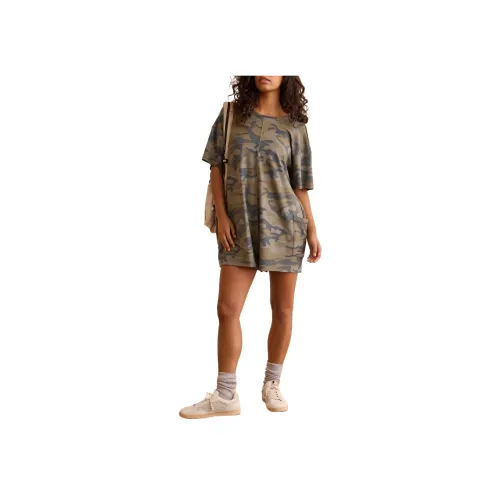 ALTAR'D STATE Hang Tough Двусторонний Tee CAMO Romper Комбинезон Женские
