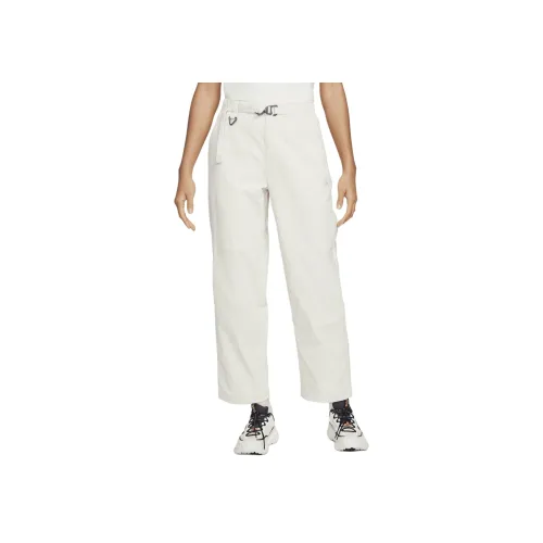 nike ACG Повседневные брюки Женские Белые