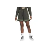 Оливковый зеленый