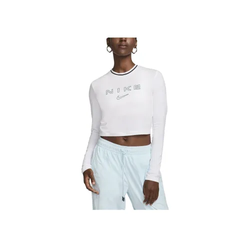 NIKE Белые Женские Футболки