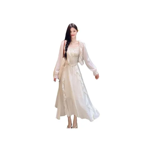 MORii Белый Женские Комплекты с Юбкой