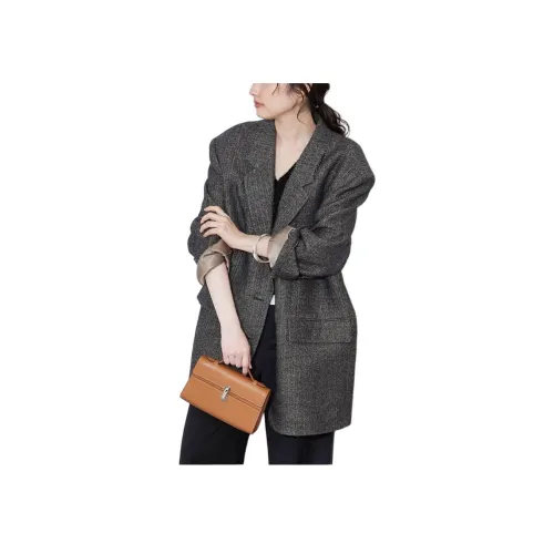 PLAGE Бизнес-костюм женский черный