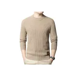 Бежевый цвет, верблюжий.