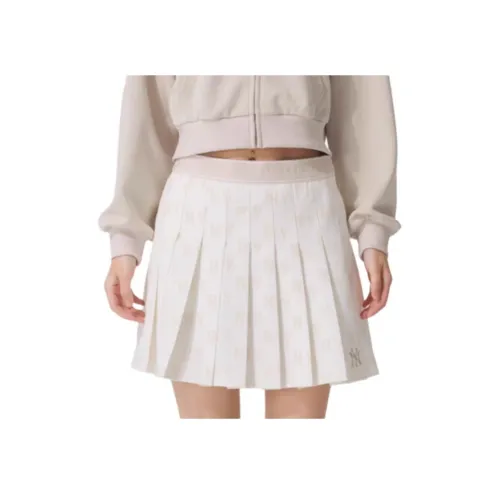 Mlb Base Logo New York Yankees SS25 Повседневные шорты Женские