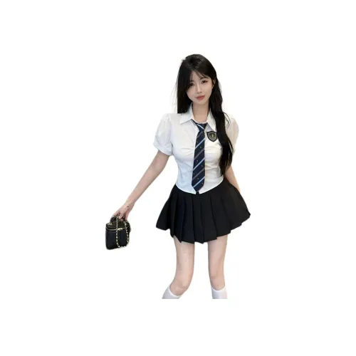 Dale Beauty Short Sleeved Dress Women's