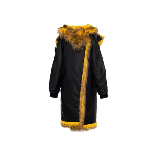 PRADA Черные Женские Куртки