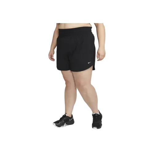 NIKE Черные Женские Повседневные Шорты