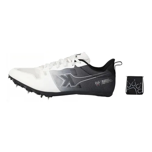 KELME Беговые кроссовки Низкие Белые Черные Унисекс