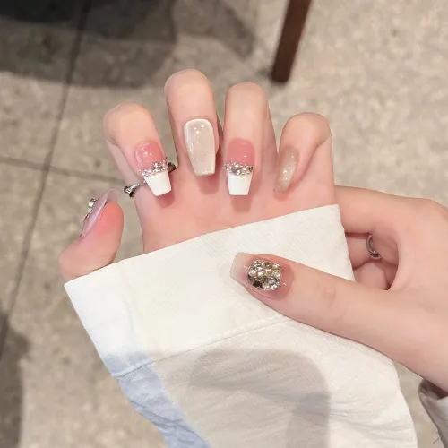 Yun Yue Joe Нил Сад Французский Ромб Прозрачный Шелк Кошачий глаз Золотой Мерцающий розовый False Nail Средний LADDER 20mm