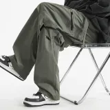 Армейский зеленый