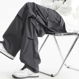 Темно-серый