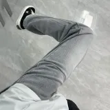 Дымчато-серый