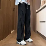 Чёрные штаны