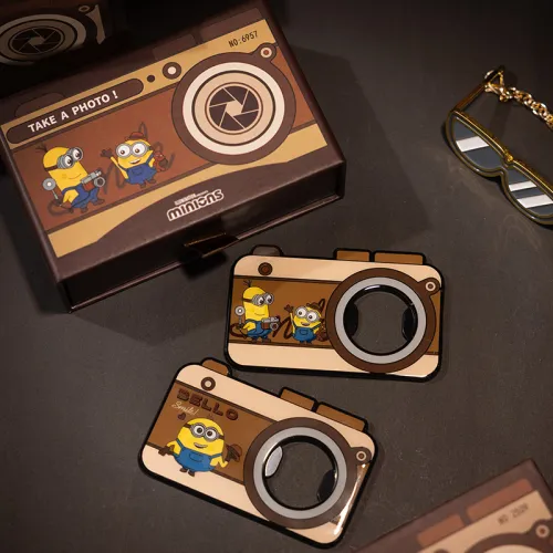 MINIONS Британский стиль Вино Открывалка Холодильник Магнит Слепые коробки Один Mystery Коробка Целая коробка 12 шт