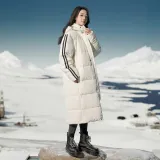Бежевый