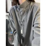 Темно-серый