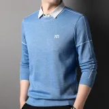 Светло-голубой