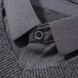 Темно-серый