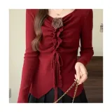 Анкора красного цвета