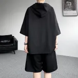 Черный