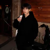 Черный с флисовой подкладкой