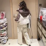 Абрикосовый