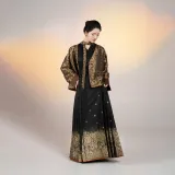 Set из трех предметов (Пальто + Рубашка + Китайская юбка с узором "конское лицо")