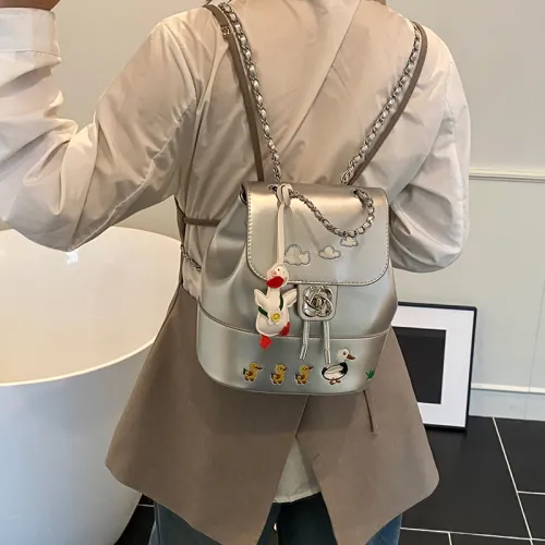 Xuan Xi ПУ (полиуретан) Рюкзак Сумка через плечо Женская Серебряная Белая Черная Красная