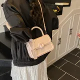 Розовая сумка для покупок