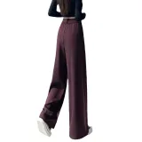 Анкора красного цвета