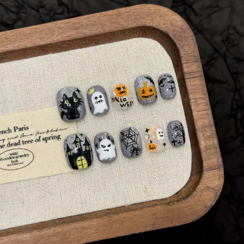 KDOW Stranger Things Party Pumpkin Spiders Ручная работа Фальшивые ногти Короткий Круглый Смешанный цвет Румяна Стиль пятна Instagram