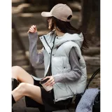 Светло-зеленый