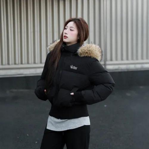 SKYA Черный Женский Пуховик