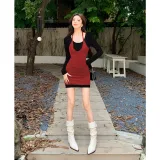 Красная имитация двухслойности, халтер, короткая юбка