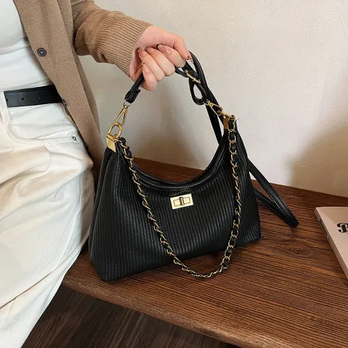 BLAKE FLEETO ПУ (полиуретан) Сумка через плечо Женская Черная