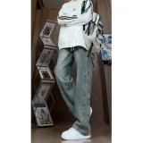 Светло-голубой