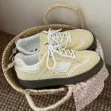 Светло-желтый + эксклюзивная коробка для обуви