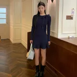 Темно-синий