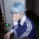 Темно-синий