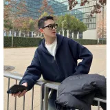 Темно-синий