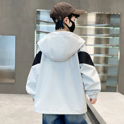 ЮЙЧЖАОЛИНЬ Ветровка Подростки