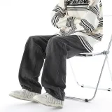 Темно-серый