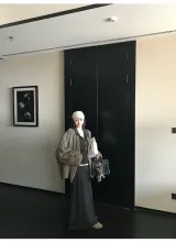 Серый верблюжий цвет