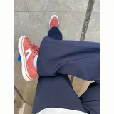 Темно-синий