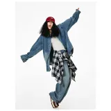 Светло-голубой