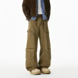 Коричневый