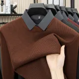 Коричневый