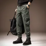 Армейский зеленый